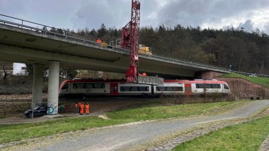 Arbeiten an der Zeller Brücke