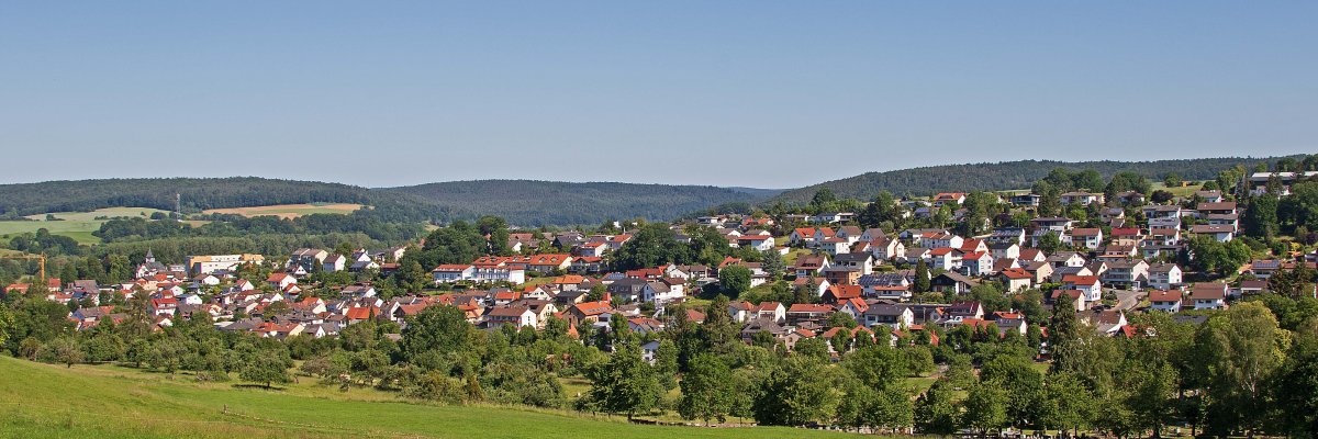 Ausblick vom Kueheck auf Bad König