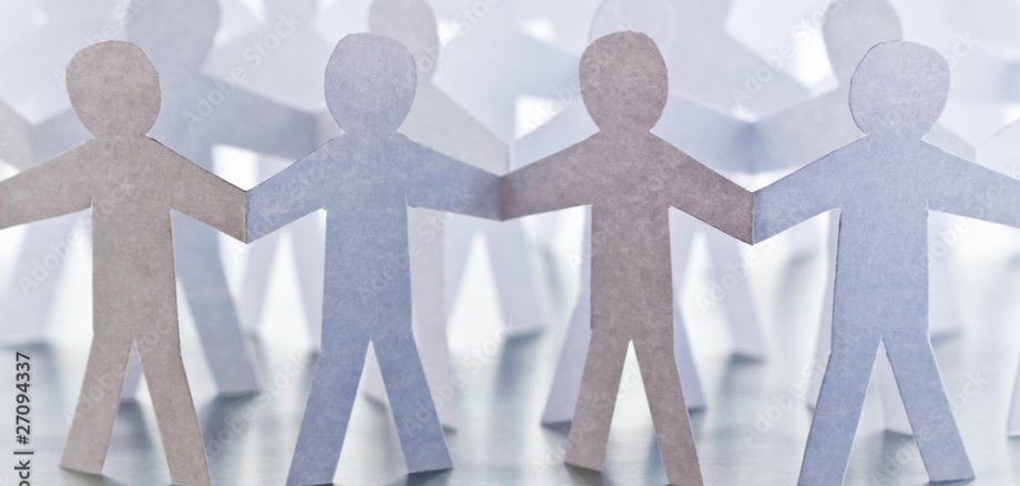 Symbolbild Menschenkette