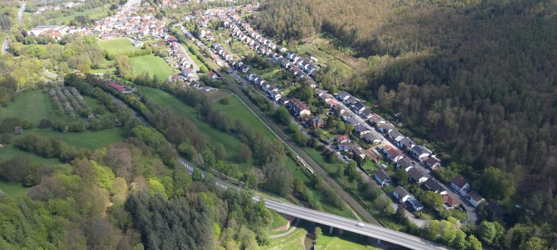 Der Stadtteil Zell aus der Vogelperspektive