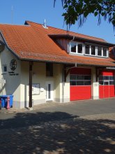 Blick auf das Feuerwehrhaus Zell
