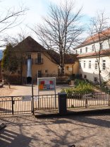 Blick auf die Evangelische Kita in Bad König