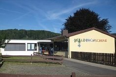 Blick auf die Waldbachschule Grundschule in Zell